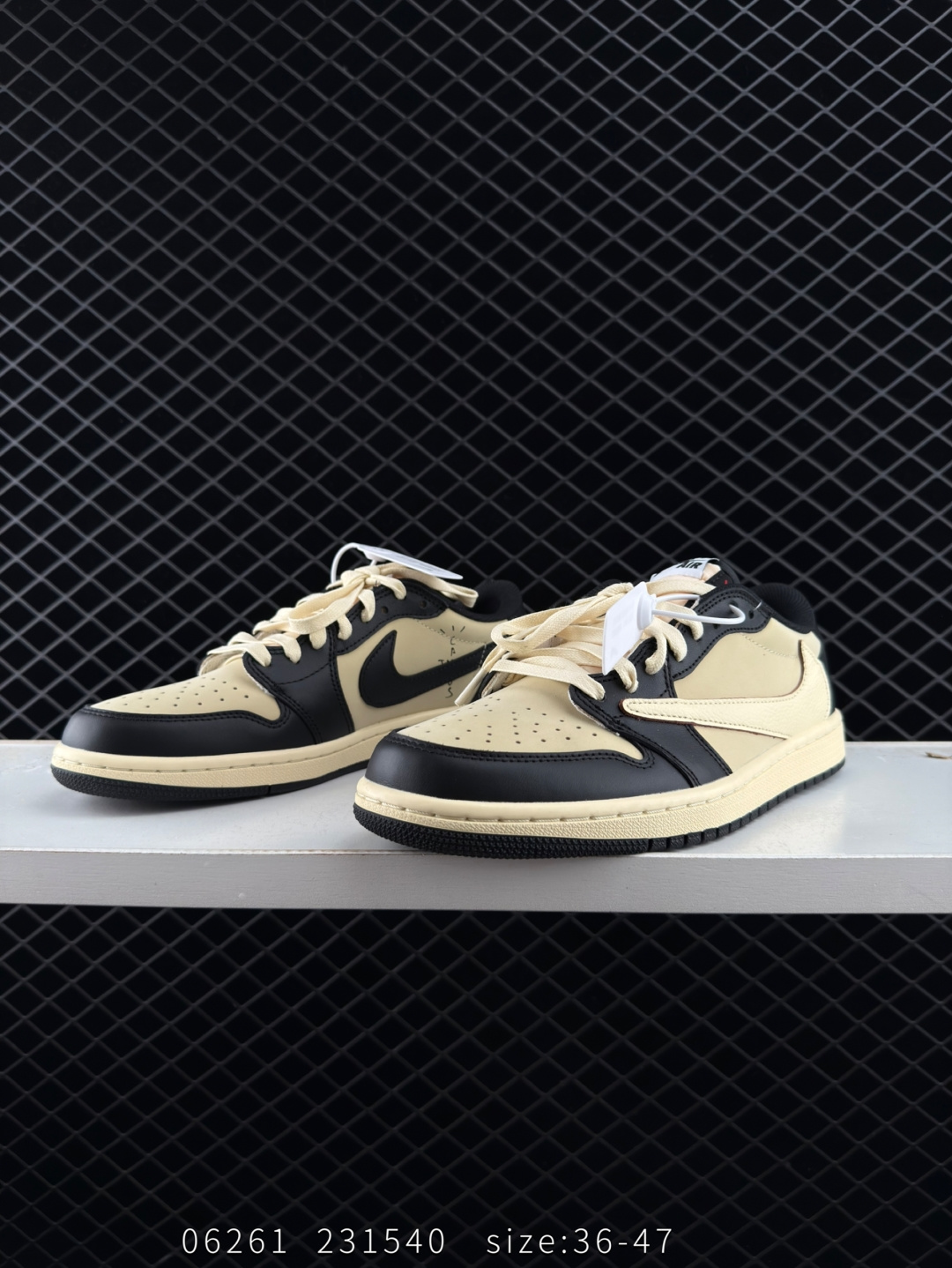 Nike Air Jordan 1 x Travis Scott AJ1